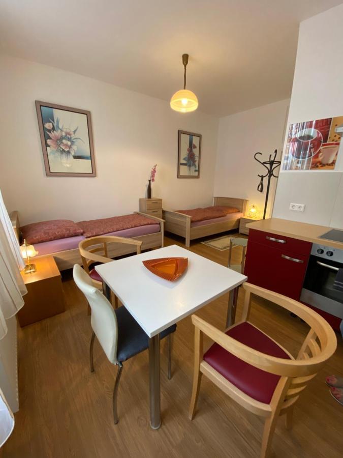 City Apartment In Nuernberg Екстер'єр фото